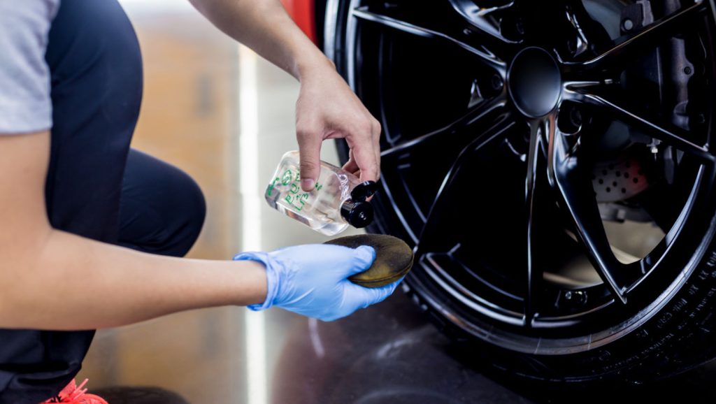 Felgi samochodowe są nie tylko ważnym elementem estetycznym, ale także odgrywają kluczową rolę w bezpieczeństwie jazdy